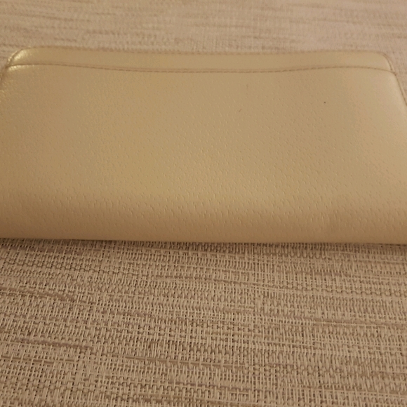 KATE SPADE Beige Wallet - Picture 2 of 12